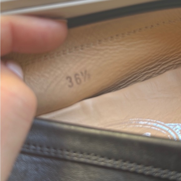 Tod’s Black Driving Loafers - 6.5 AKA 36 1/2 - Picture 6 of 9
